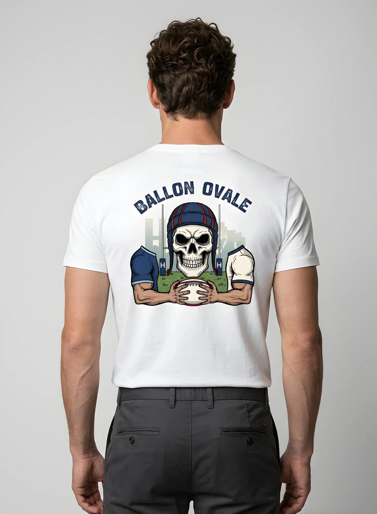 T-shirt rugby Blanc Le Gaulois Ovale Vintage Stade, vue de dos mascotte entre les poteaux